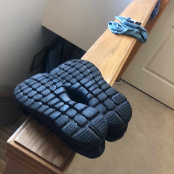 Nike GQ size 10 shoes! - Picture 5 of 8